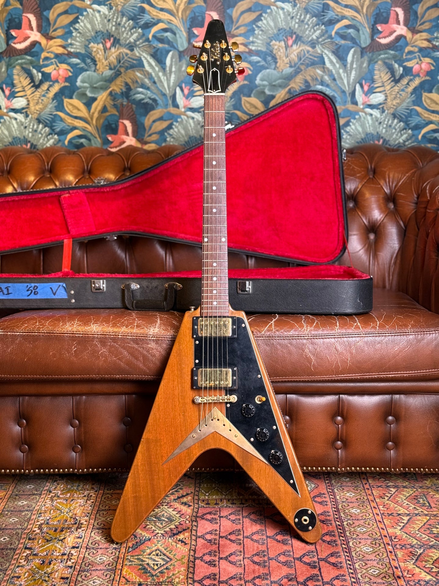 1983 Tokai Flying V – Natural
