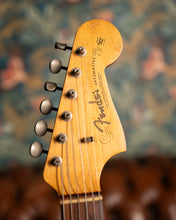 Load image into Gallery viewer, 1963 Fender Jazzmaster

