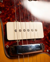 Load image into Gallery viewer, 1963 Fender Jazzmaster
