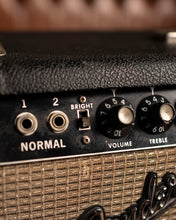 Load image into Gallery viewer, 1966 Fender Vibrolux
