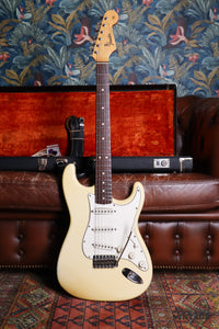 1965 Fender Stratocaster Olympic White