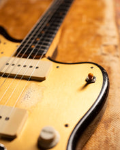 Load image into Gallery viewer, 1959 Fender Jazzmaster

