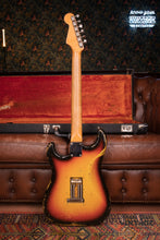 Load image into Gallery viewer, 1965 Fender Stratocaster L series
