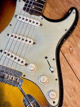 Load image into Gallery viewer, 1960 Fender Stratocaster
